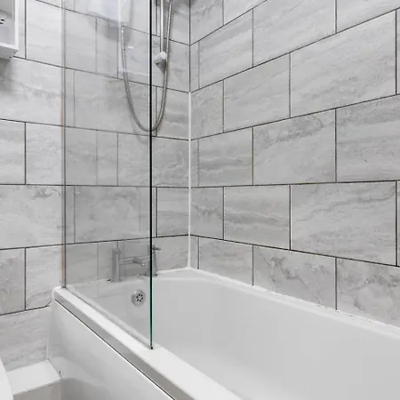Pass The Keys 4 35 Fossgate - Cosy 2 Bed Sleeps 5 *